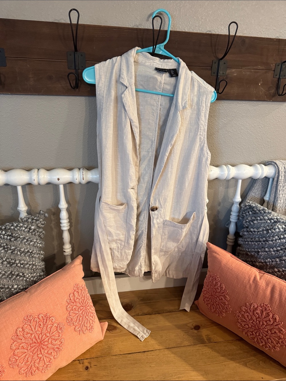 Tahari Natural Linen Button-Front Vest
